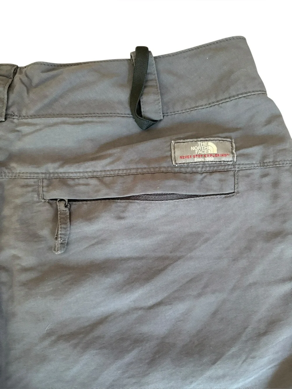The North Face Nylon Waster Resistant Hiking Shorts Gray Womens Size 10